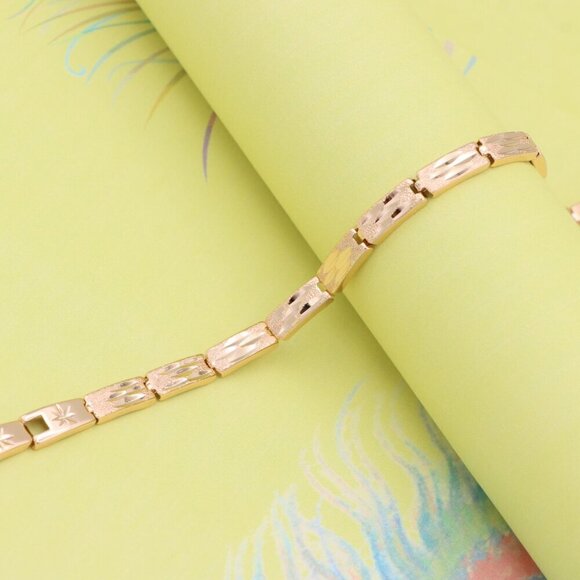 "Textured Geometric Rose Gold Bracelet in Polished Finish, XPBL0862 - Picture 2 of 12